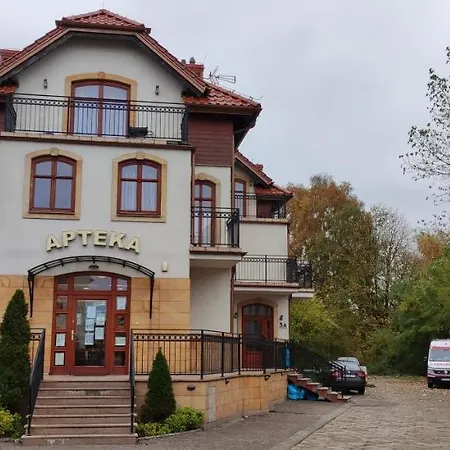 Nad Apteka *